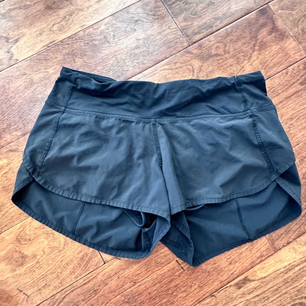 LuLuLemon Run Speed low rise size 4 black. Great condition!